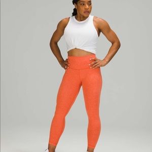 Lululemon Wunder Train High-Rise Tight 25"
Crunch Warm Coral